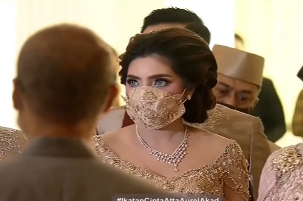 Cantik dan Elegan, Ashanty...