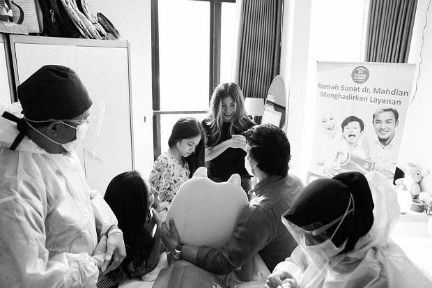 Sepakat Cerai, Wulan...