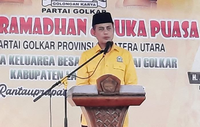 Kader Golkar Berkhianat...