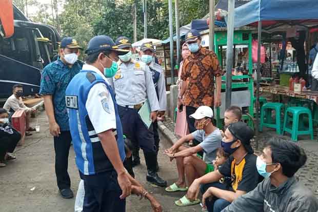 Sehari Jelang Larangan...