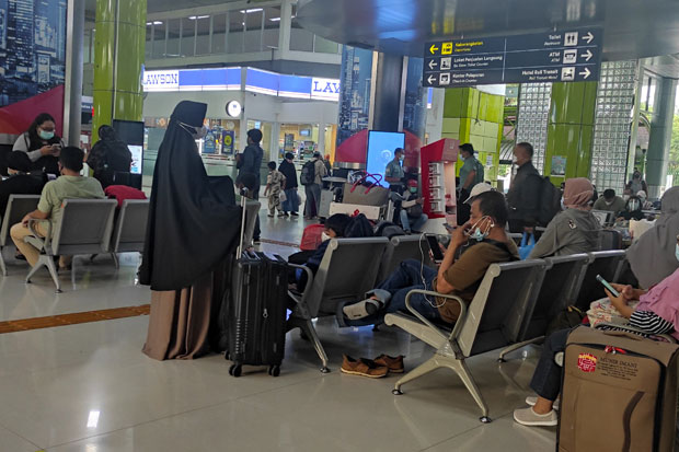 Mulai H-5 Larangan Mudik,...