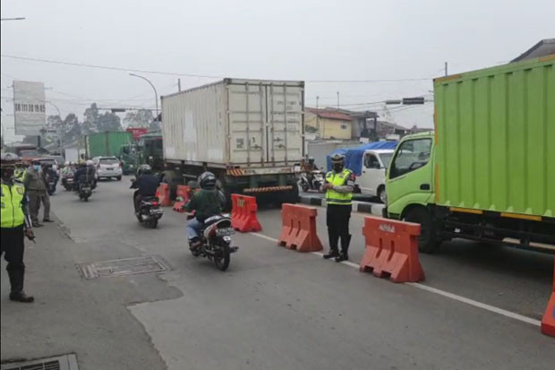 Hari Pertama Larangan...
