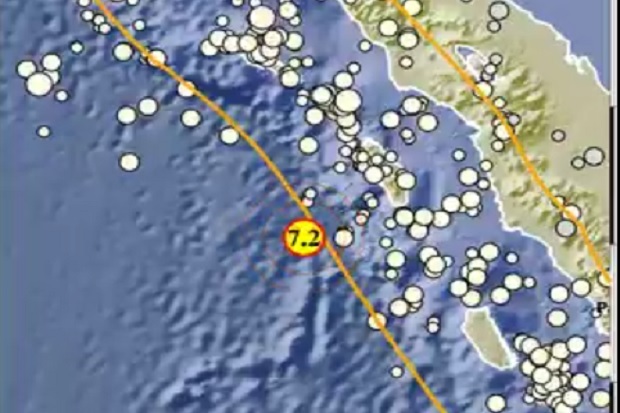 BREAKING NEWS: Gempa...