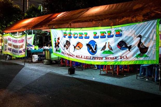 Curhat Pedagang Pecel...