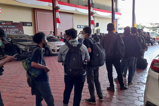 Mau Liput Kasus Nia...