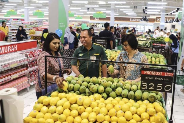 Eks Karyawan Giant Diprioritaskan...