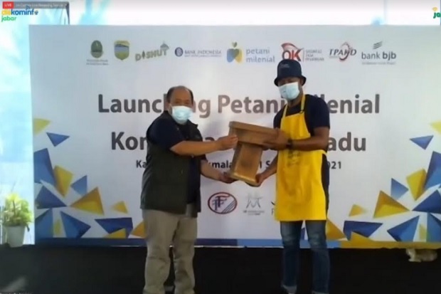 Luncurkan Petani Milenial...