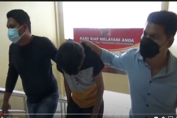 Jadi Otak Penodongan...