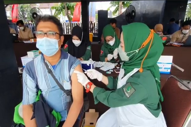 Kejar Herd Immunity,...