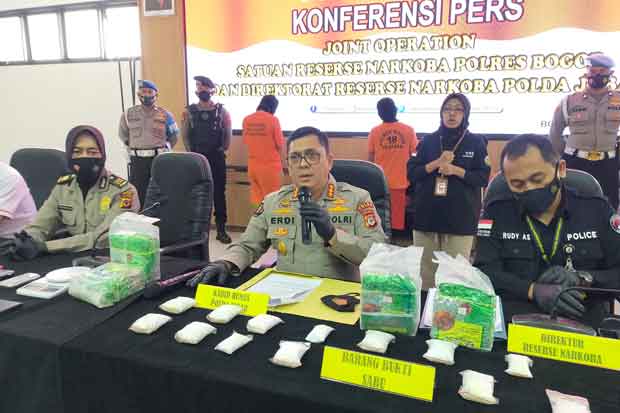 Polisi Ringkus 3 Pengedar...