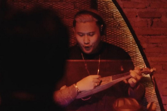 Tanpa Canggung, DJ Ini...