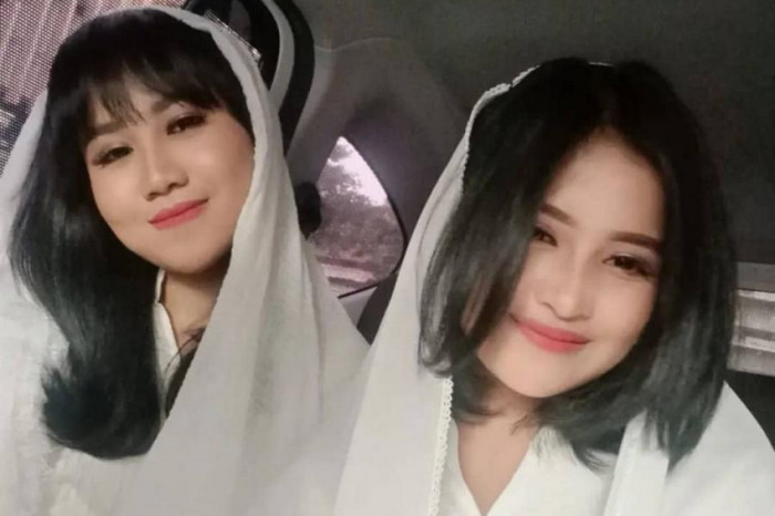 Tegar Hadapi Cibiran...