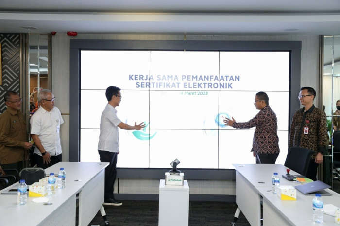 Tingkatkan Keamanan...