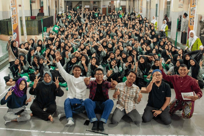 Kunjungi 4 Pondok Pesantren,...