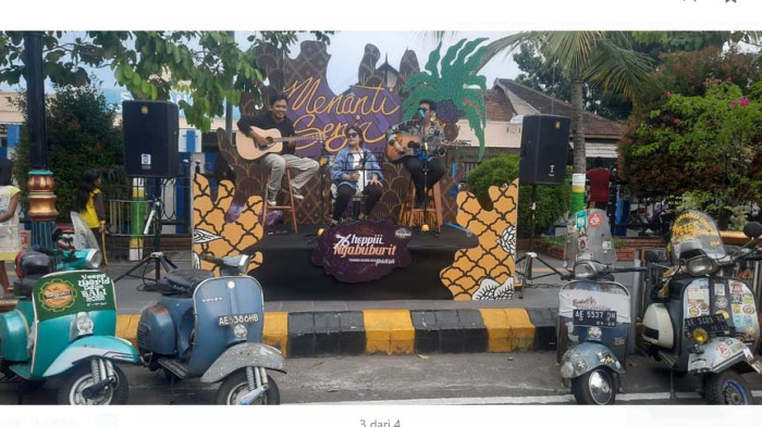 Momen Kekompakan Komunitas...