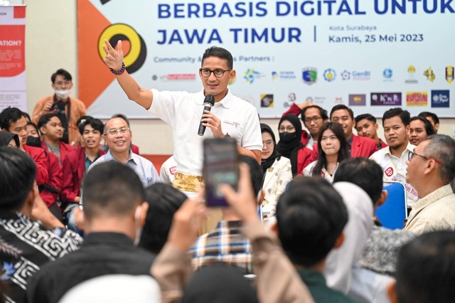 Beri Beasiswa Kewirausahaan,...