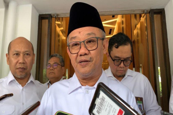 Mendikdasmen akan Atur...