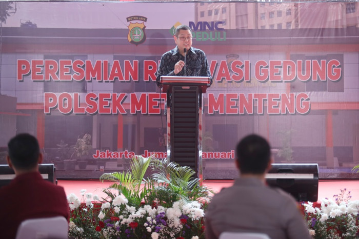 Resmikan Renovasi Polsek...