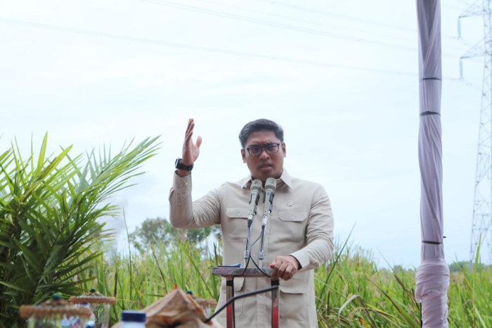 Wamentan Sudaryono Bongkar...