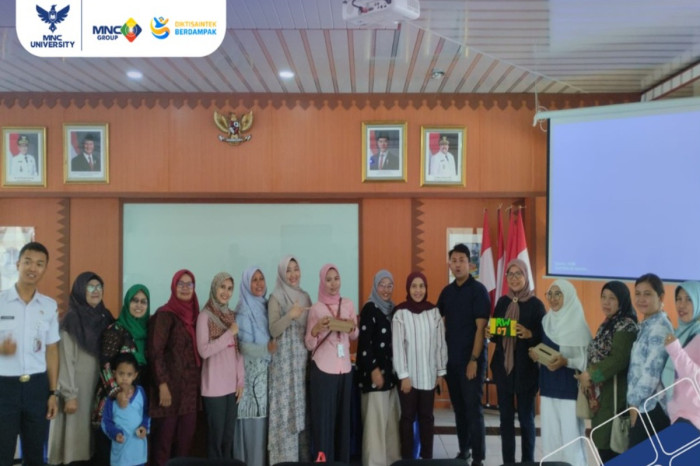 Dosen MNC University...