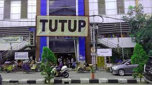 Banyak Pasar Ditutup...