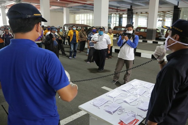 Cegah Penyebaran Corona,...