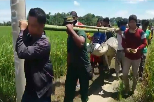 Warga Bombana Tangkap...