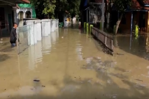 Banjir Tiga Desa Meluas,...