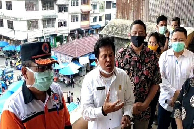 Pasar Horas dan Pasar...