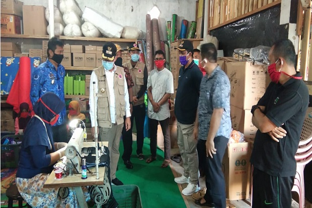 Home Industri Masker...