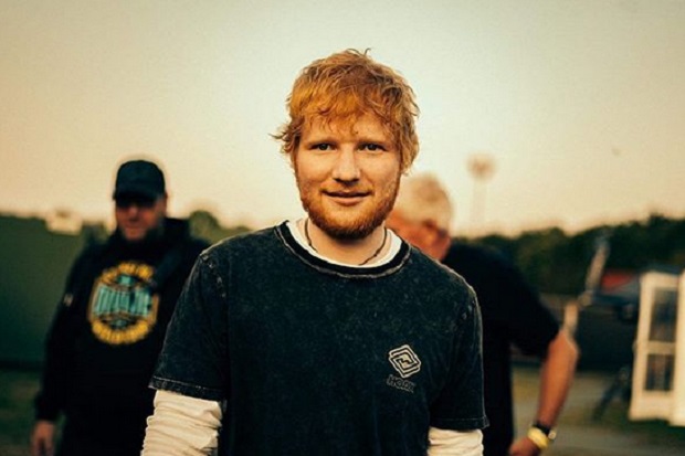 Ed Sheeran Sibuk Ternak...