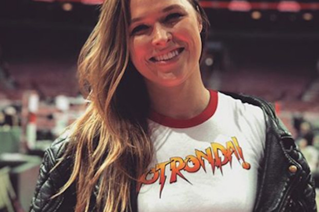Ronda Rousey Lebih Suka...