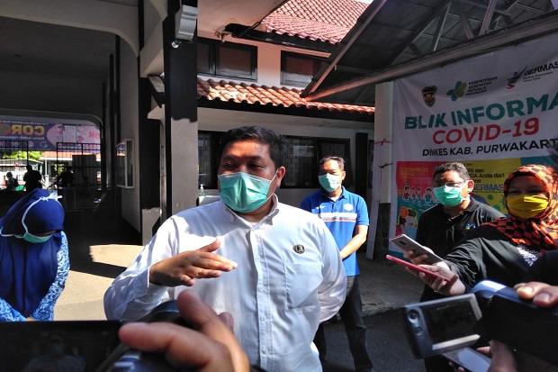Hasil Rapid Test, 8...