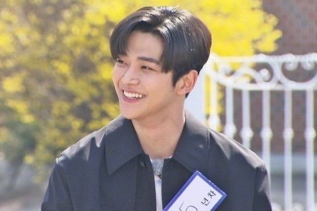 Penampilan Rowoon SF9...