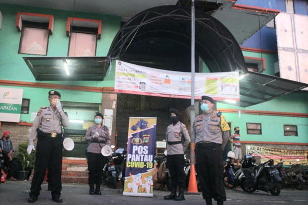 Sambangi Sejumlah Pasar,...