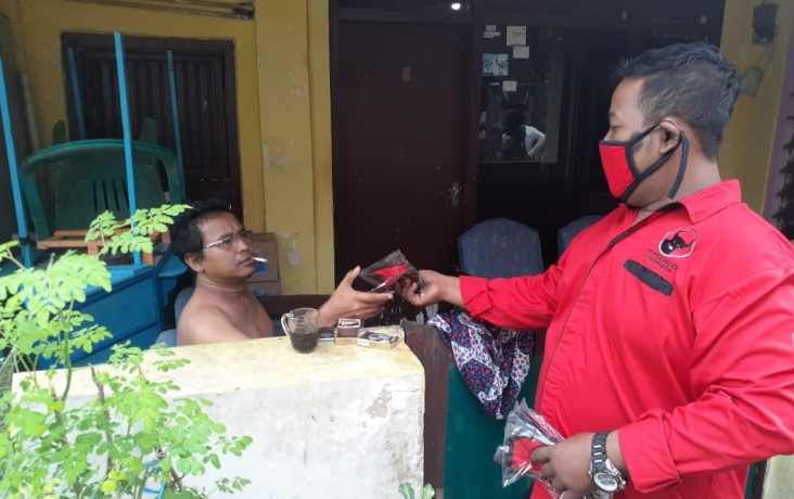 Lawan Corona, PDIP Surabaya...