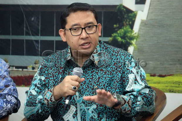 Luhut Tolak KRL Disetop...