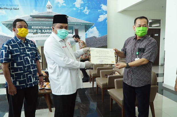 Terinfeksi Corona Bukan...
