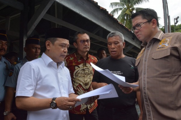 DPR Minta Polisi Tangkap...