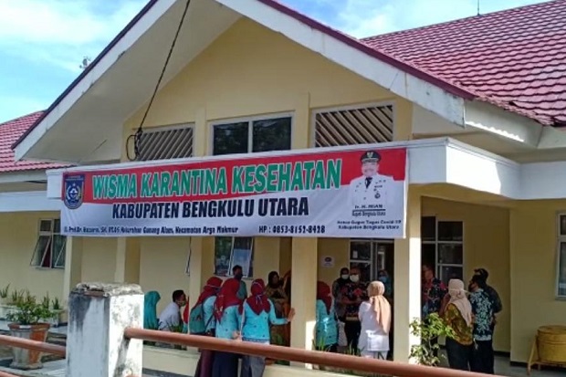 Tak Betah Dikarantina,...
