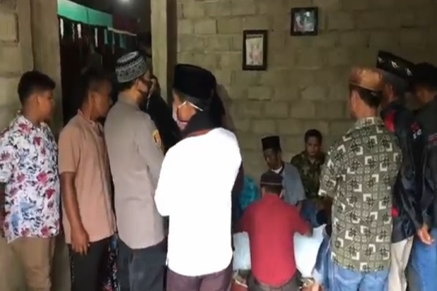 9 Penambang Emas Ilegal...