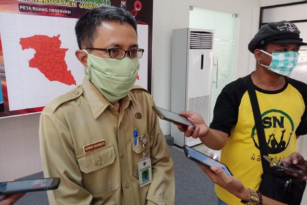 Belasan Petugas Medis...