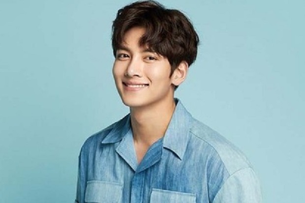 Ji Chang Wook Kampanye...
