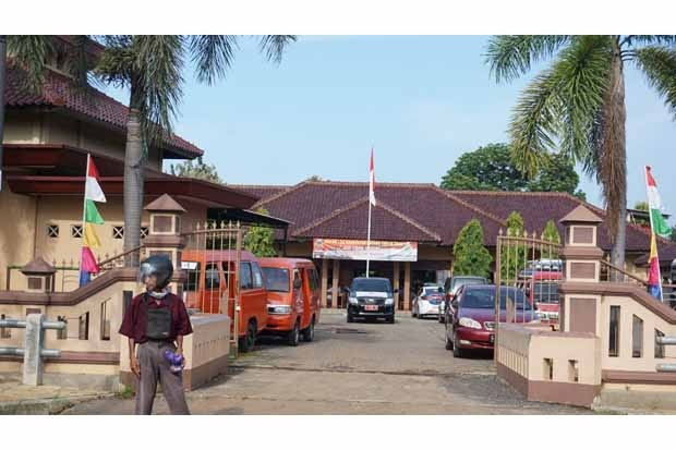 Bupati Batang Tak Menolak...