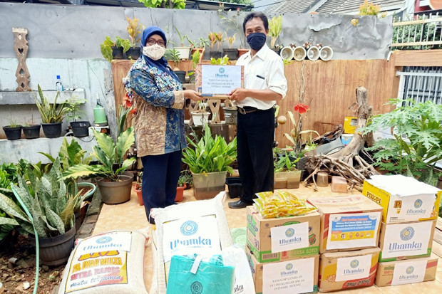 Uhamka Kucurkan Rp1...