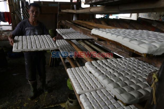 42 Ribu Lebih Warga...