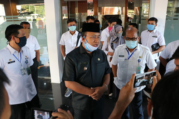Warga Terlantar Viral...