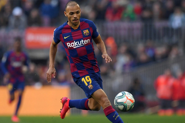 Mau Lebih Lama di Barcelona,...