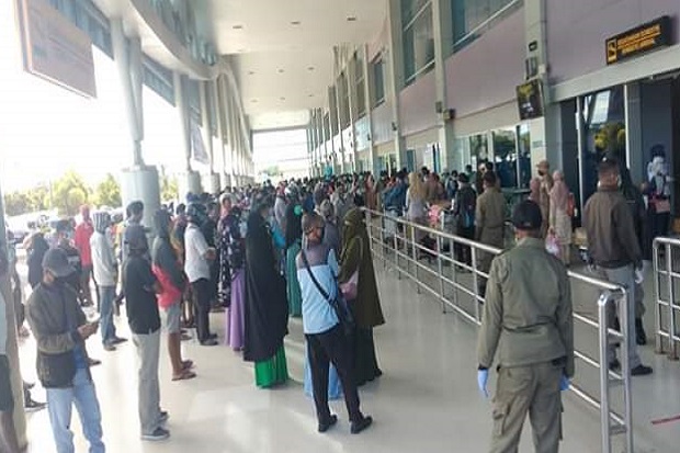 Tanggap Darurat Diperpanjang,...
