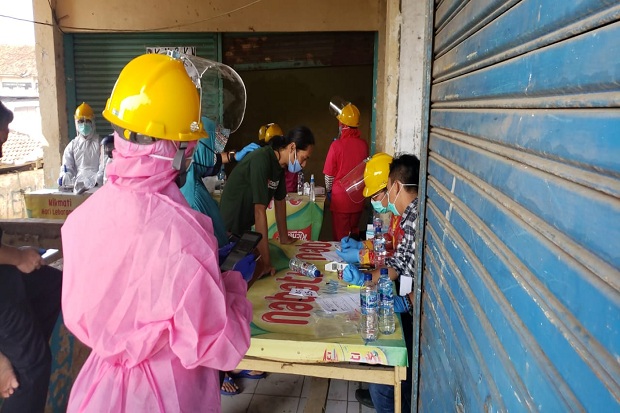 Pedagang Pasar di Purwakarta...